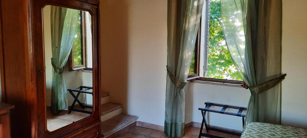 Agriturismo Villino Bellavista สโปเลโต ภายนอก รูปภาพ