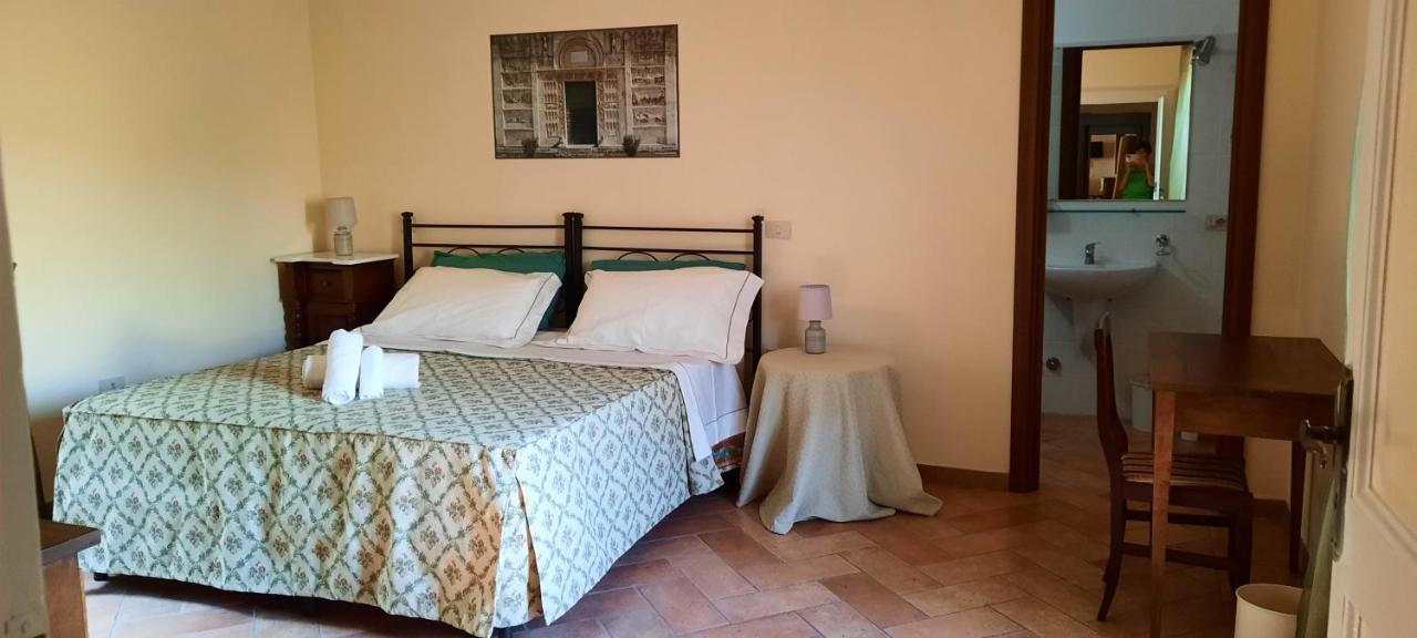 Agriturismo Villino Bellavista สโปเลโต ภายนอก รูปภาพ