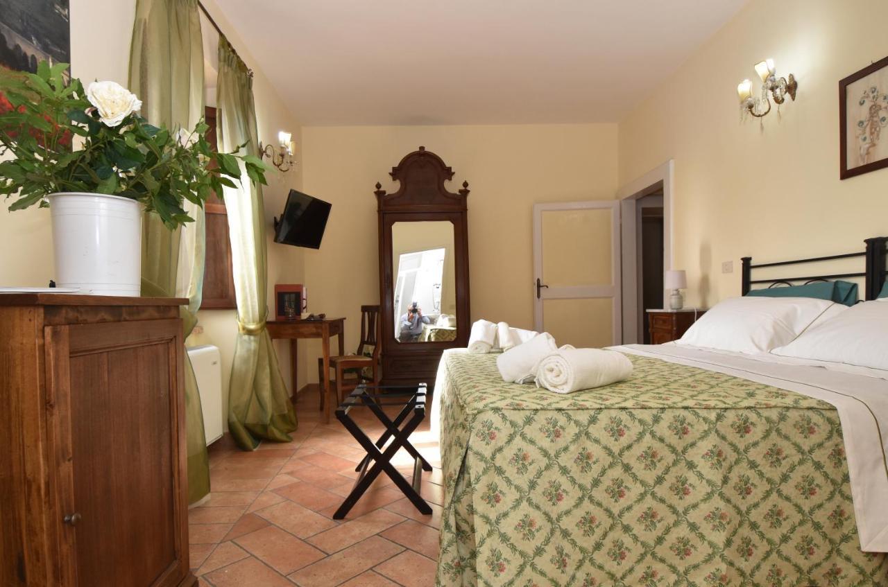 Agriturismo Villino Bellavista สโปเลโต ภายนอก รูปภาพ