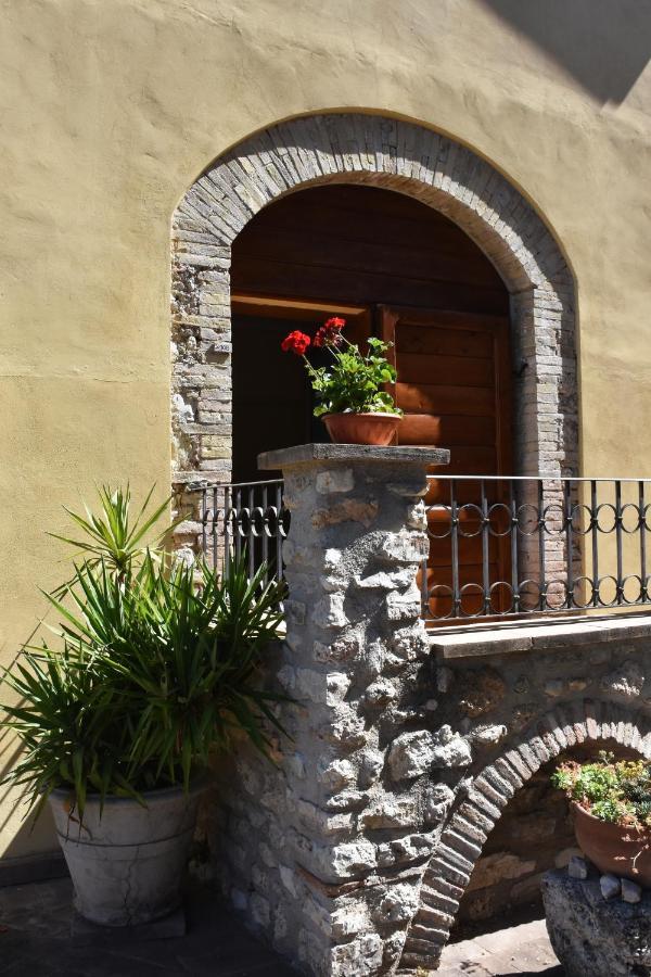 Agriturismo Villino Bellavista สโปเลโต ภายนอก รูปภาพ