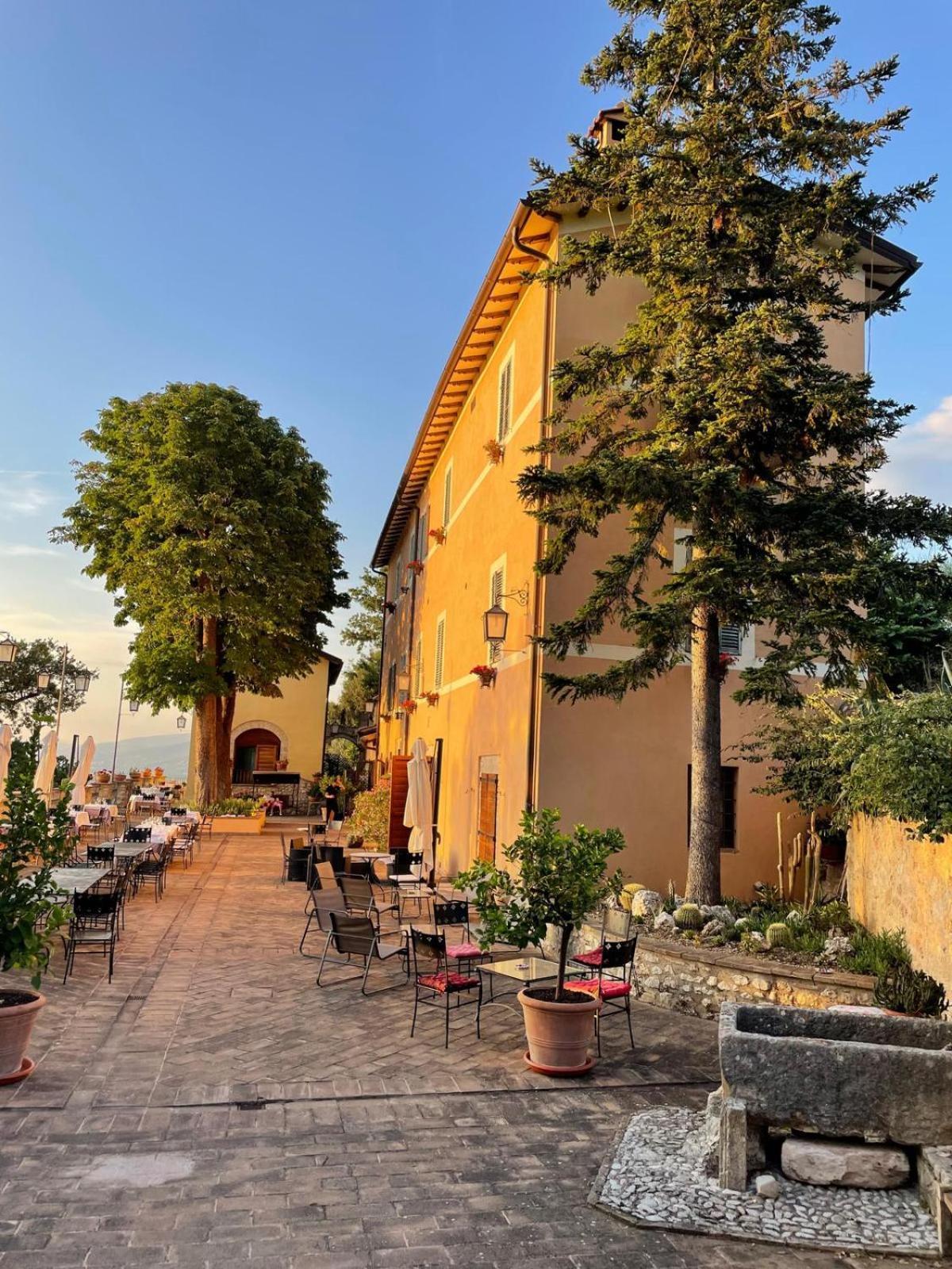 Agriturismo Villino Bellavista สโปเลโต ภายนอก รูปภาพ